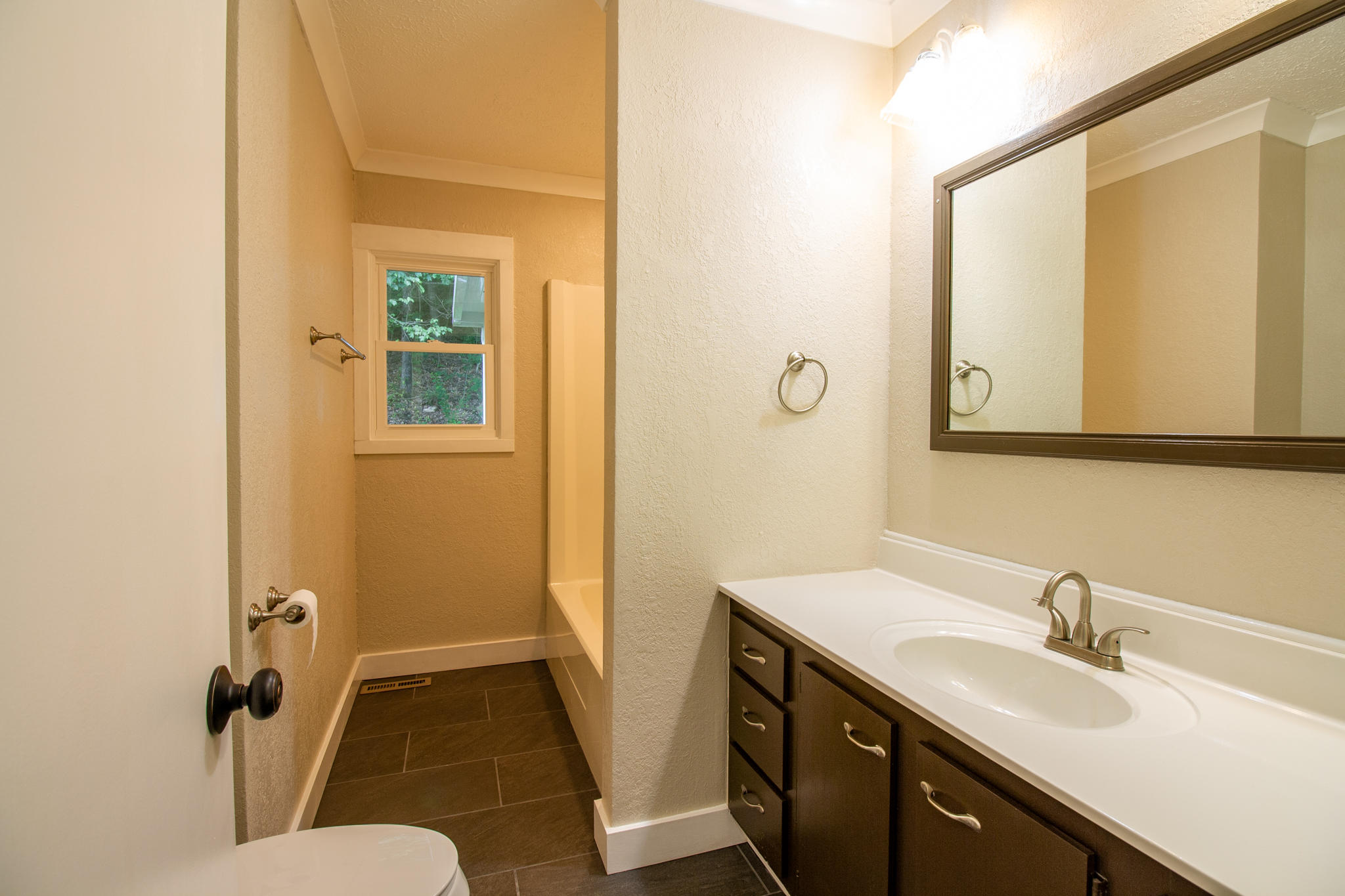 814 Foothills Road Kingsport, TN 37663 - Photo 25 of 44 IMG_8112