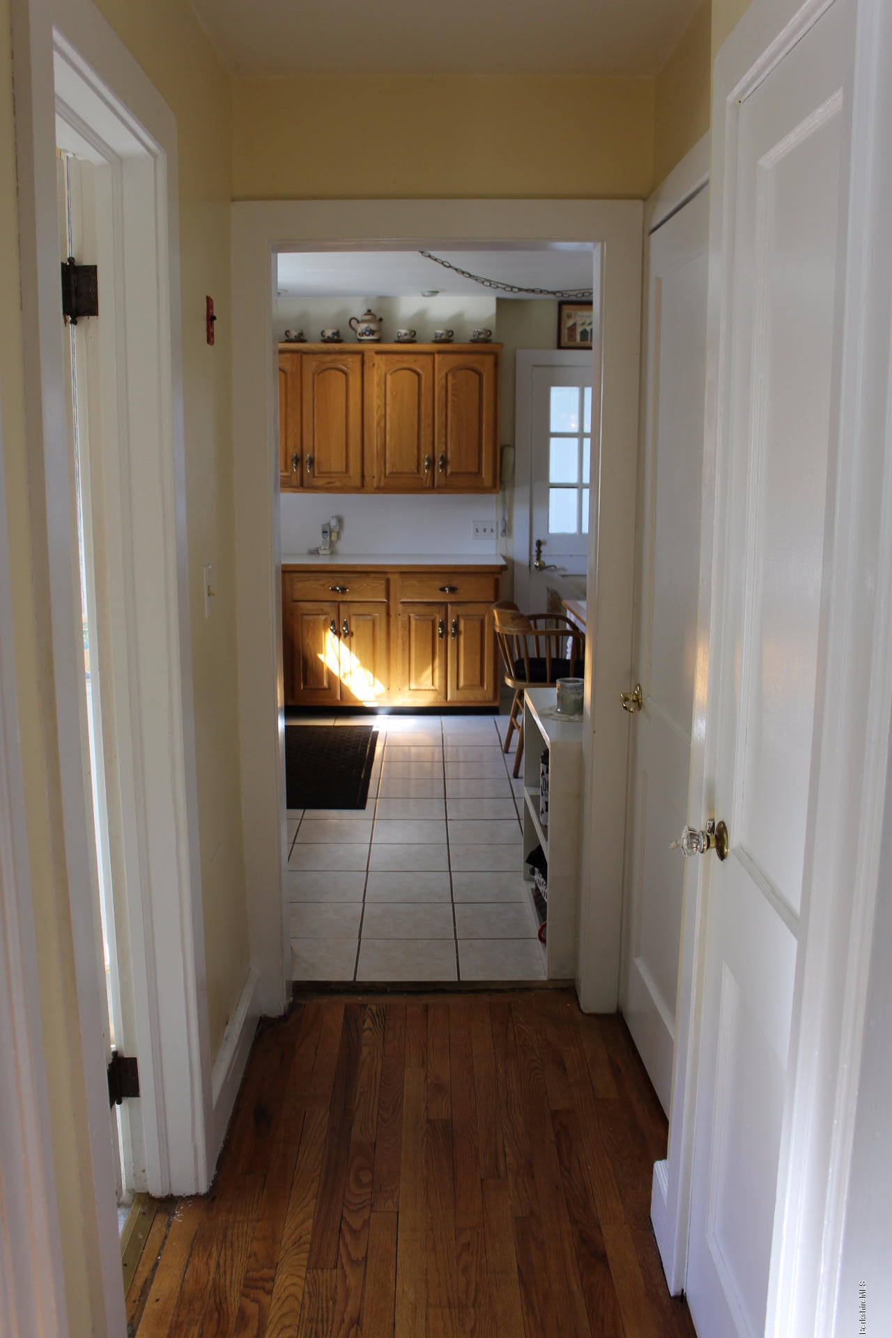 817 North Hoosac Road Williamstown, MA 01267 - Photo 10 of 24 IMG_5243