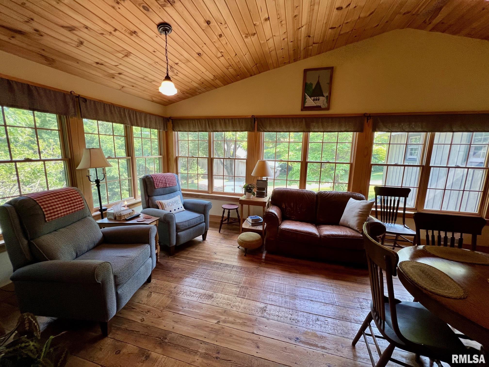 17531 Old Fairgrounds Road Petersburg, IL 62675 - Photo 26 of 66