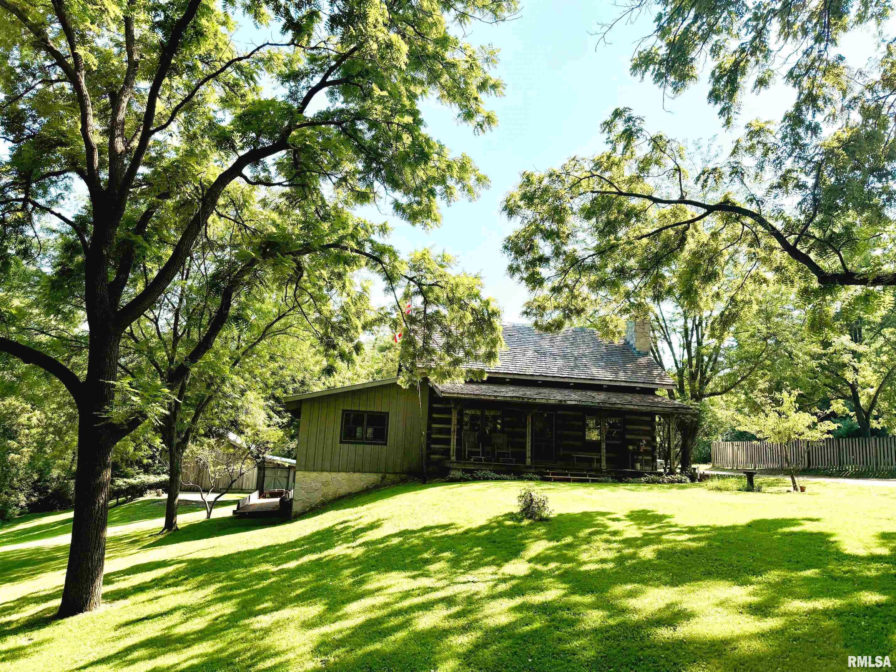 17531 Old Fairgrounds Road Petersburg, IL 62675 - Photo 4 of 66