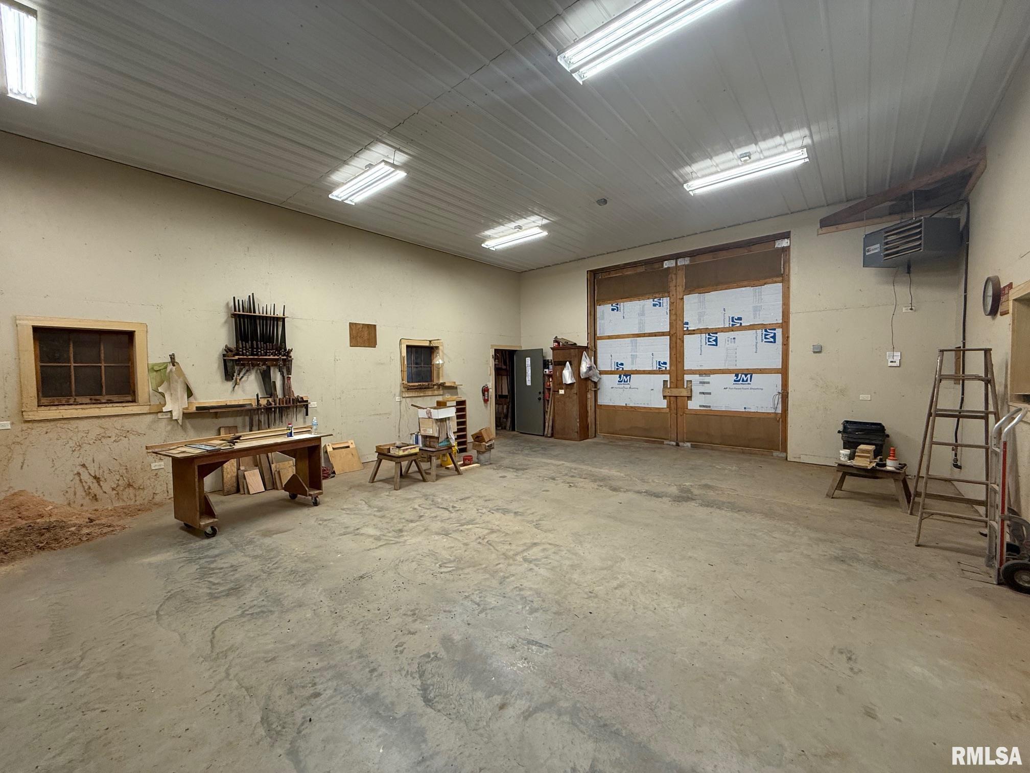 17531 Old Fairgrounds Road Petersburg, IL 62675 - Photo 58 of 66