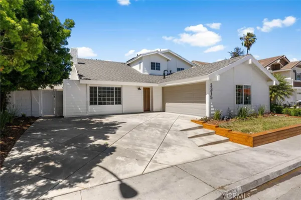$2,099,000 | 3375 Fuchsia Street, Costa Mesa, CA 92626