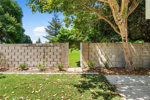 $2,099,000 | 3375 Fuchsia Street, Costa Mesa, CA 92626