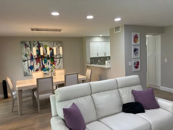 $399,000 | 7669 Springwater Place, Unit 102, Boynton Beach, FL 33437