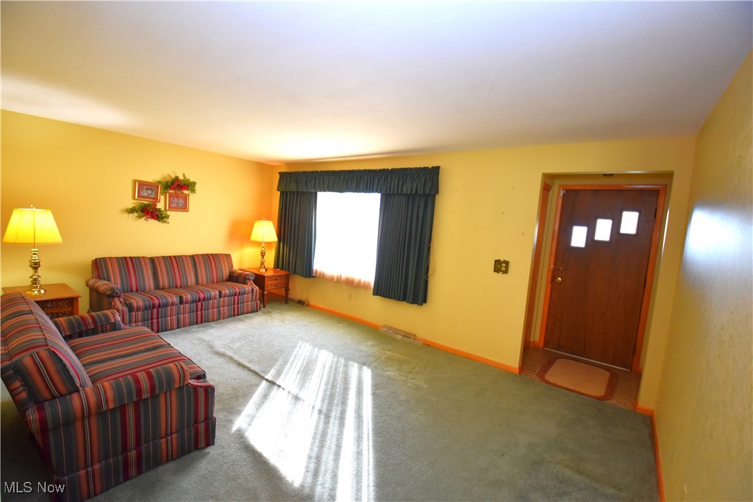 4433 13th Street Northwest Canton, OH 44708 - Photo 8 of 31 Gallery Image 8