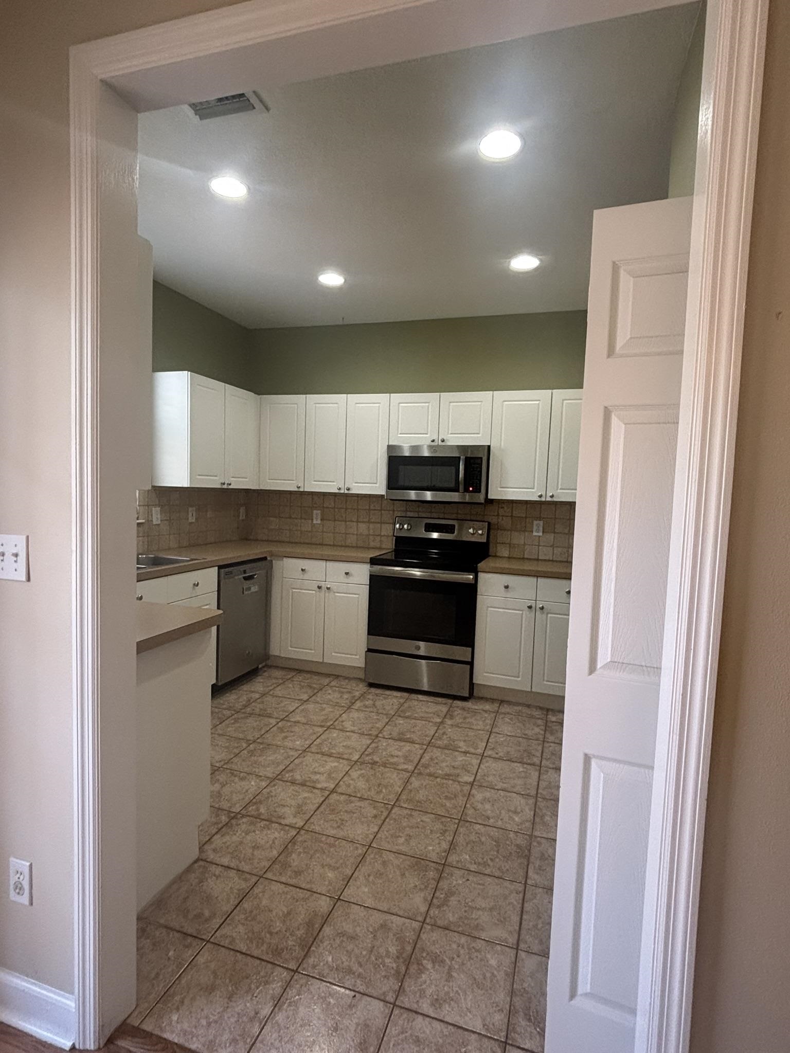 4020 Colleton Court Tallahassee, FL 32311 - Photo 18 of 34