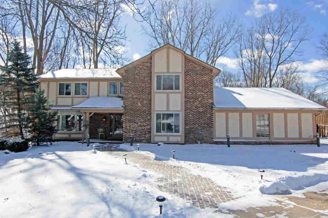 707 Dutton Road Rochester, MI 48306 - Photo 11 of 37 21371283-10.JPG