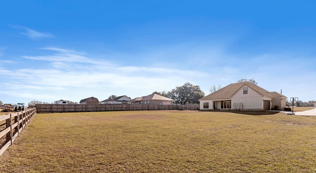 1435 Skipper Road Dothan, AL 36301 - Photo 12 of 48