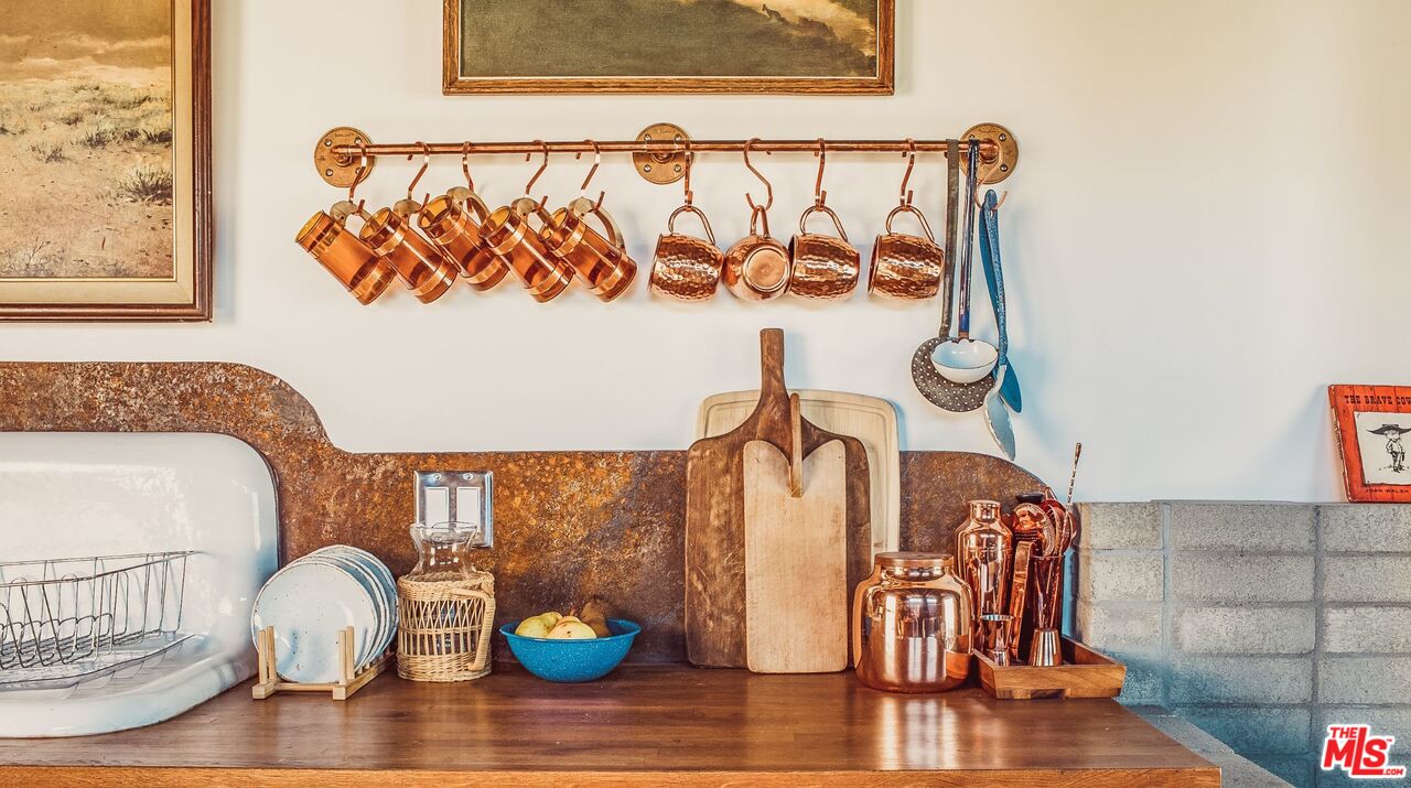 9427 T-Circle Drive Morongo Valley, CA 92256 - Photo 13 of 54