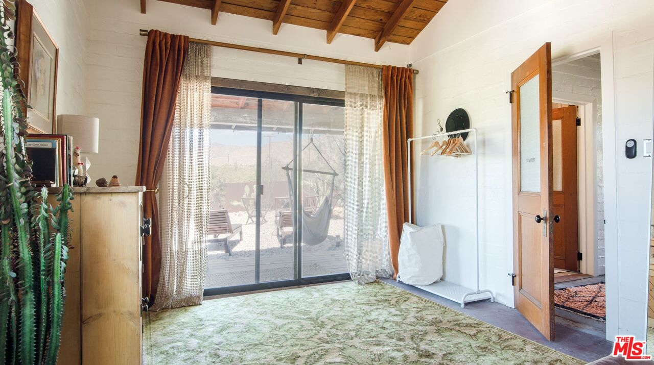 9427 T-Circle Drive Morongo Valley, CA 92256 - Photo 19 of 54