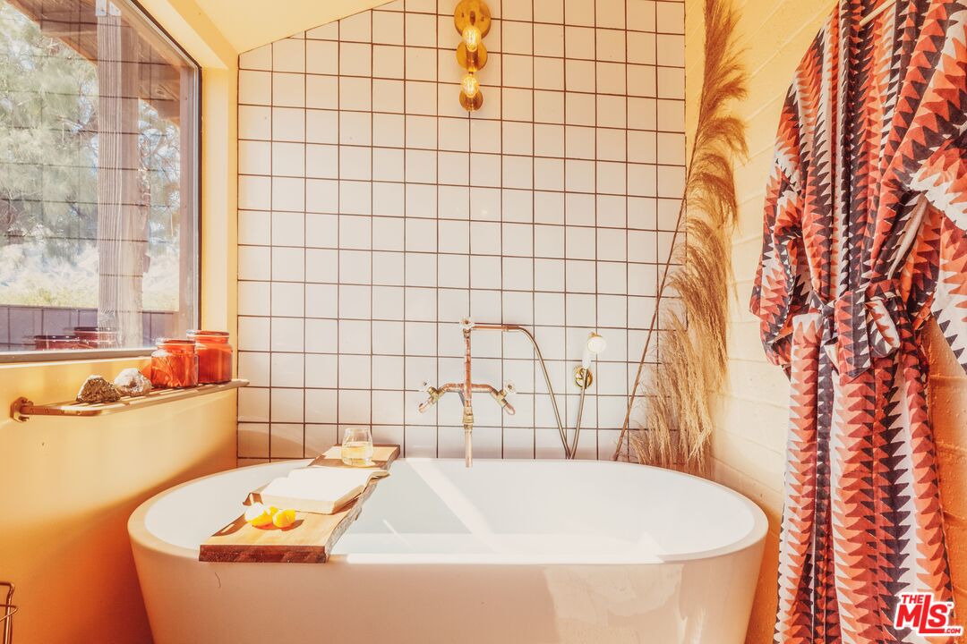 9427 T-Circle Drive Morongo Valley, CA 92256 - Photo 29 of 54