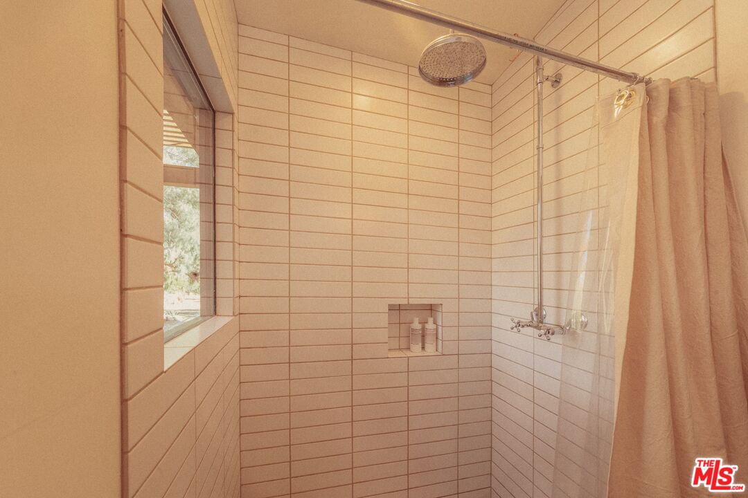 9427 T-Circle Drive Morongo Valley, CA 92256 - Photo 33 of 54