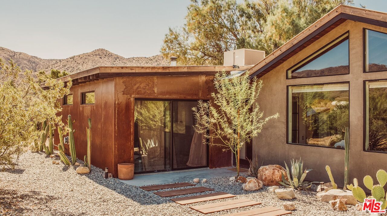 9427 T-Circle Drive Morongo Valley, CA 92256 - Photo 39 of 54