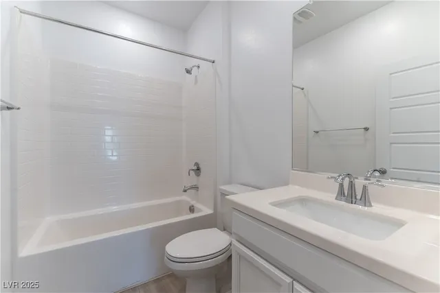 $1,895 | 965 Nevada State Drive, Unit 43103, Henderson, NV 89002