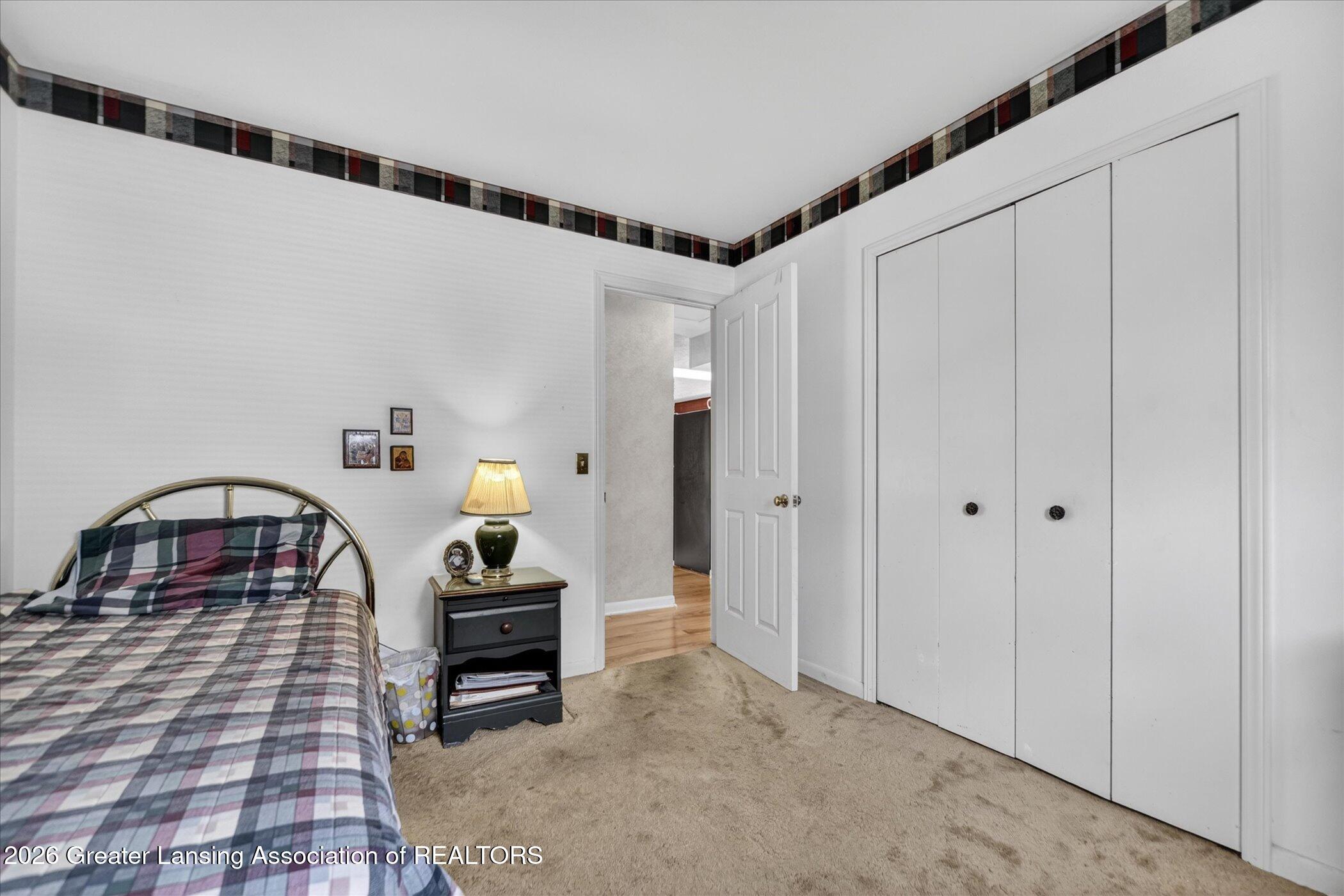 1411 Chester Road Lansing, MI 48912 - Photo 34 of 43 39-1411-Chester-Rd-Lansing-MI-48912-Wind