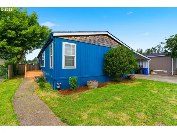 $176,000 | 4655 Southeast 133rd Drive, Unit 89, Portland, OR 97236