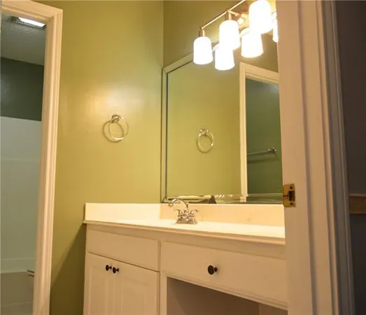 $274,900 | 128 Spring Creek Drive, Pineville, LA 71360