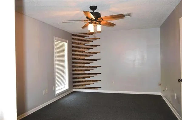 $274,900 | 128 Spring Creek Drive, Pineville, LA 71360