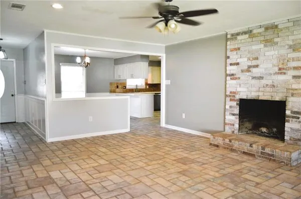 $274,900 | 128 Spring Creek Drive, Pineville, LA 71360