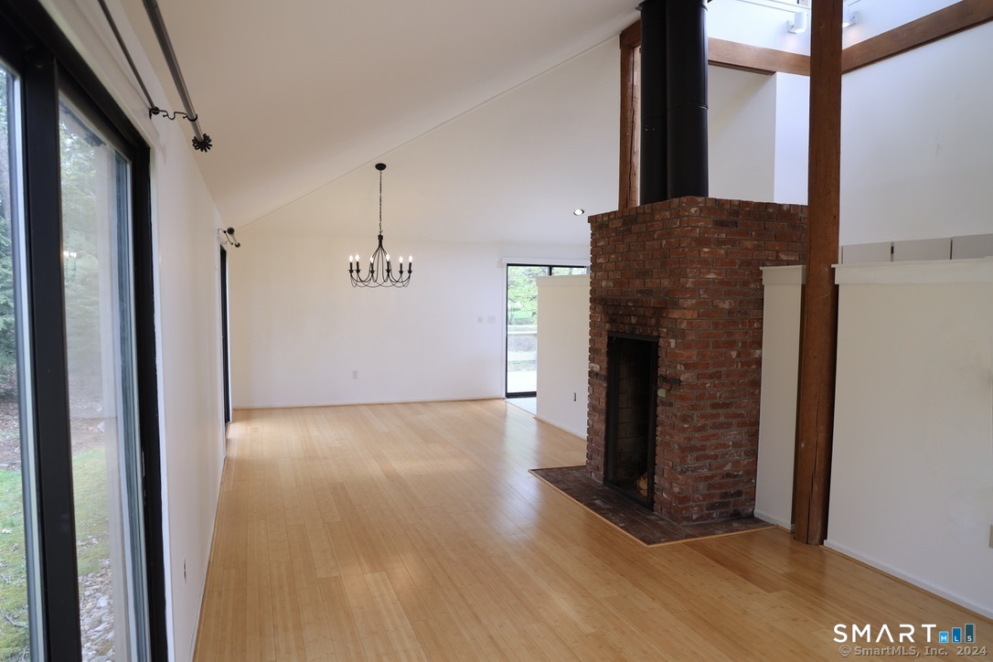 3 Edgewood Circle, Unit 3 Avon, CT 06001 - Photo 4 of 24