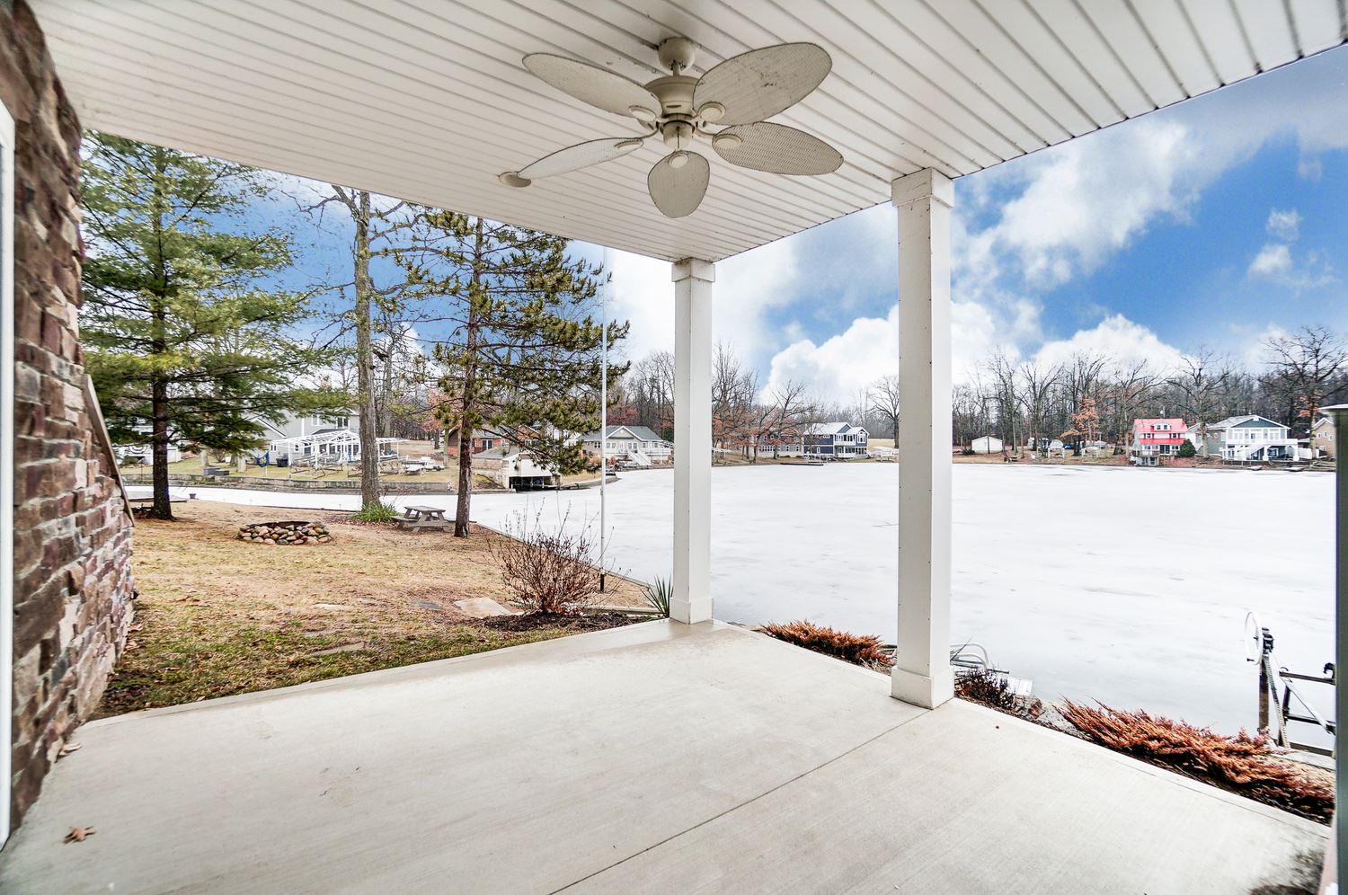 760 Spring Beach Road Rome City, IN 46784 - Photo 14 of 18