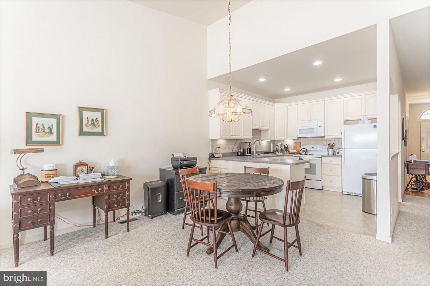 611 Manor Drive Horsham, PA 19044 - Photo 17 of 43