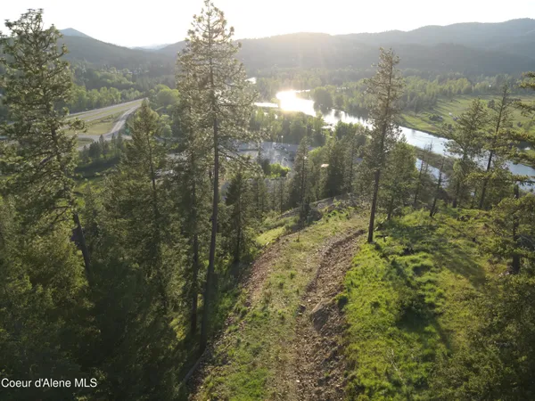 $290,000 | Nka Nka Riverview Drive, Kingston, ID 83839