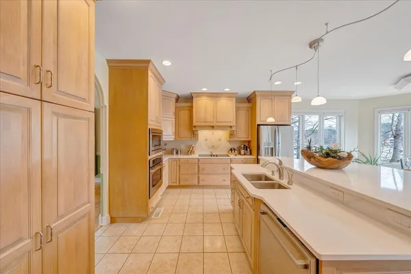 $2,449,000 | 2580 Lakewood Forest Road, Moneta, VA 24121