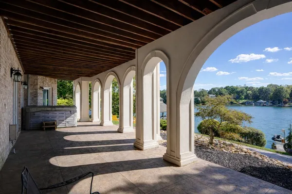 $2,449,000 | 2580 Lakewood Forest Road, Moneta, VA 24121