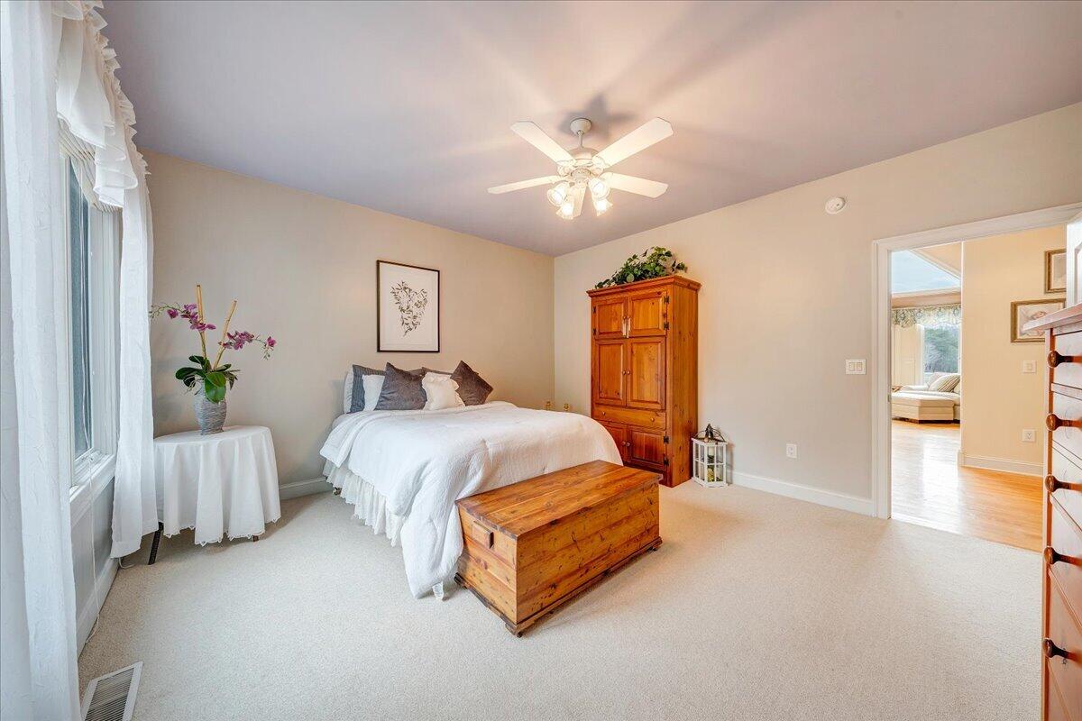 2580 Lakewood Forest Road Moneta, VA 24121 - Photo 46 of 103 036-MIB06756