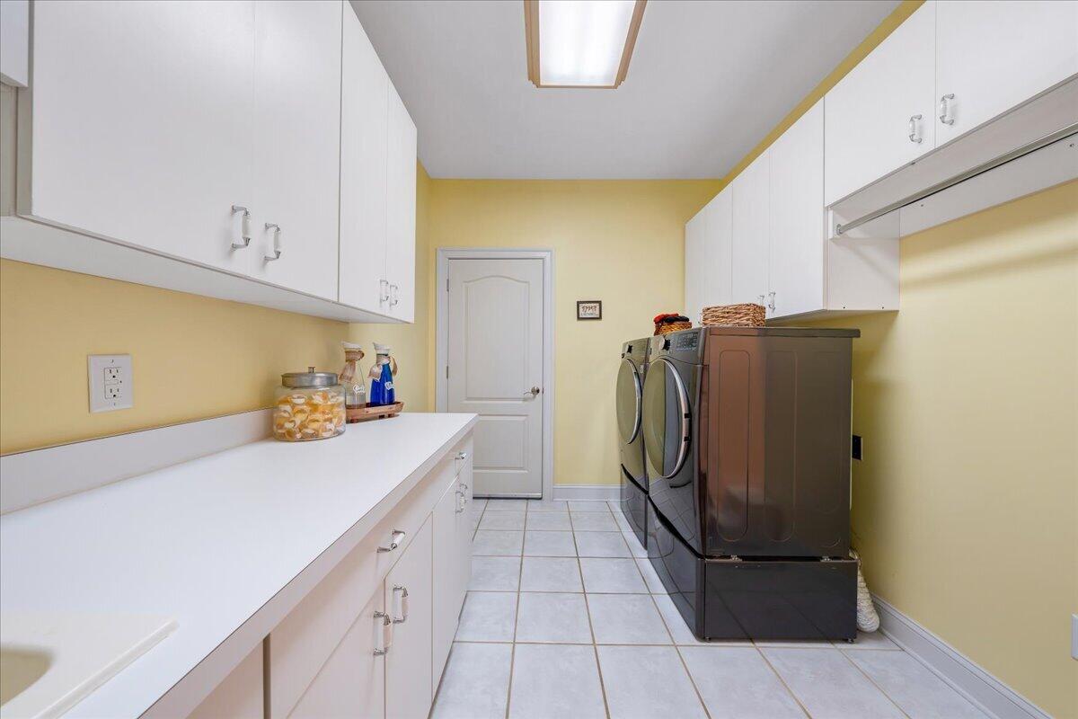 2580 Lakewood Forest Road Moneta, VA 24121 - Photo 49 of 103 039-MIB06564