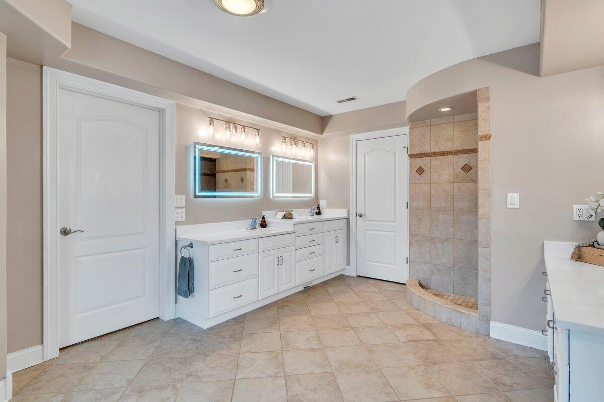 2580 Lakewood Forest Road Moneta, VA 24121 - Photo 57 of 103 MIB02371
