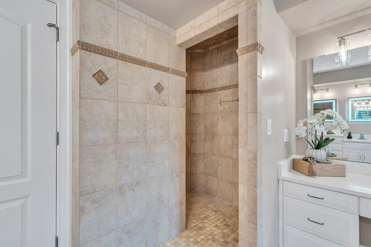 2580 Lakewood Forest Road Moneta, VA 24121 - Photo 61 of 103 a bathroom with a shower and a sink