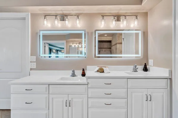 $2,449,000 | 2580 Lakewood Forest Road, Moneta, VA 24121