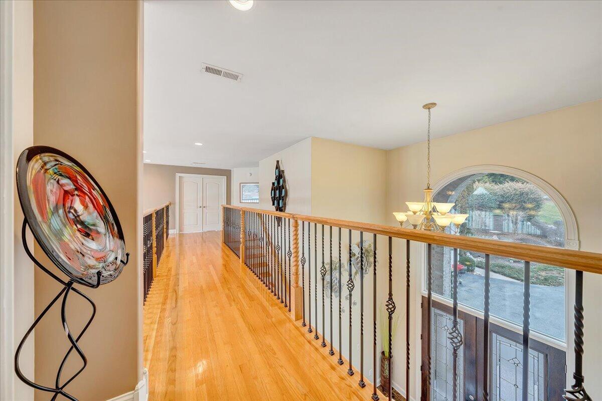 2580 Lakewood Forest Road Moneta, VA 24121 - Photo 71 of 103 052-MIB06747