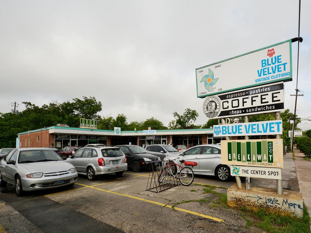4906 Duval Street, Unit A Austin, TX 78751 - Photo 21 of 24 a view of outdoor space with patio