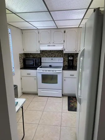 $70,000 | 4899 Northwest 26th Court, Unit 453, Lauderdale Lakes, FL 33313