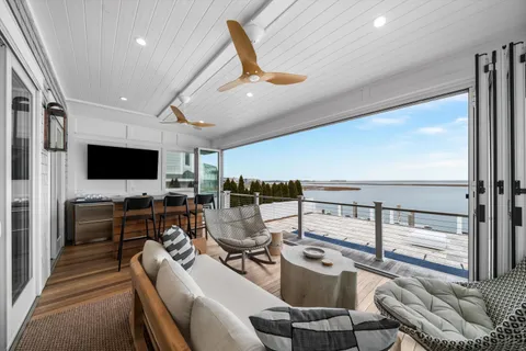 $9,995,000 | 11501 Paradise Drive, Stone Harbor, NJ 08247