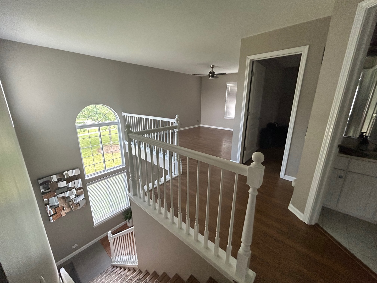 1561 Spaulding Road Bartlett, IL 60103 - Photo 15 of 25 a view of entryway with wooden floor