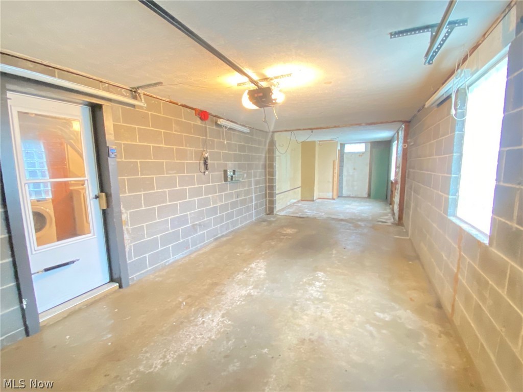 1618 Juniata Road Akron, OH 44305 - Photo 21 of 26 tandem 2-deep garage