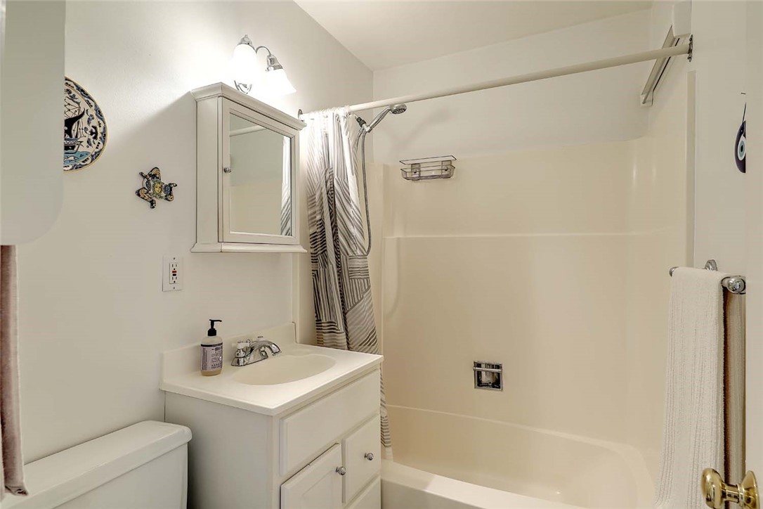 392 South Main Street, Unit 64 Providence, RI 02903 - Photo 8 of 9