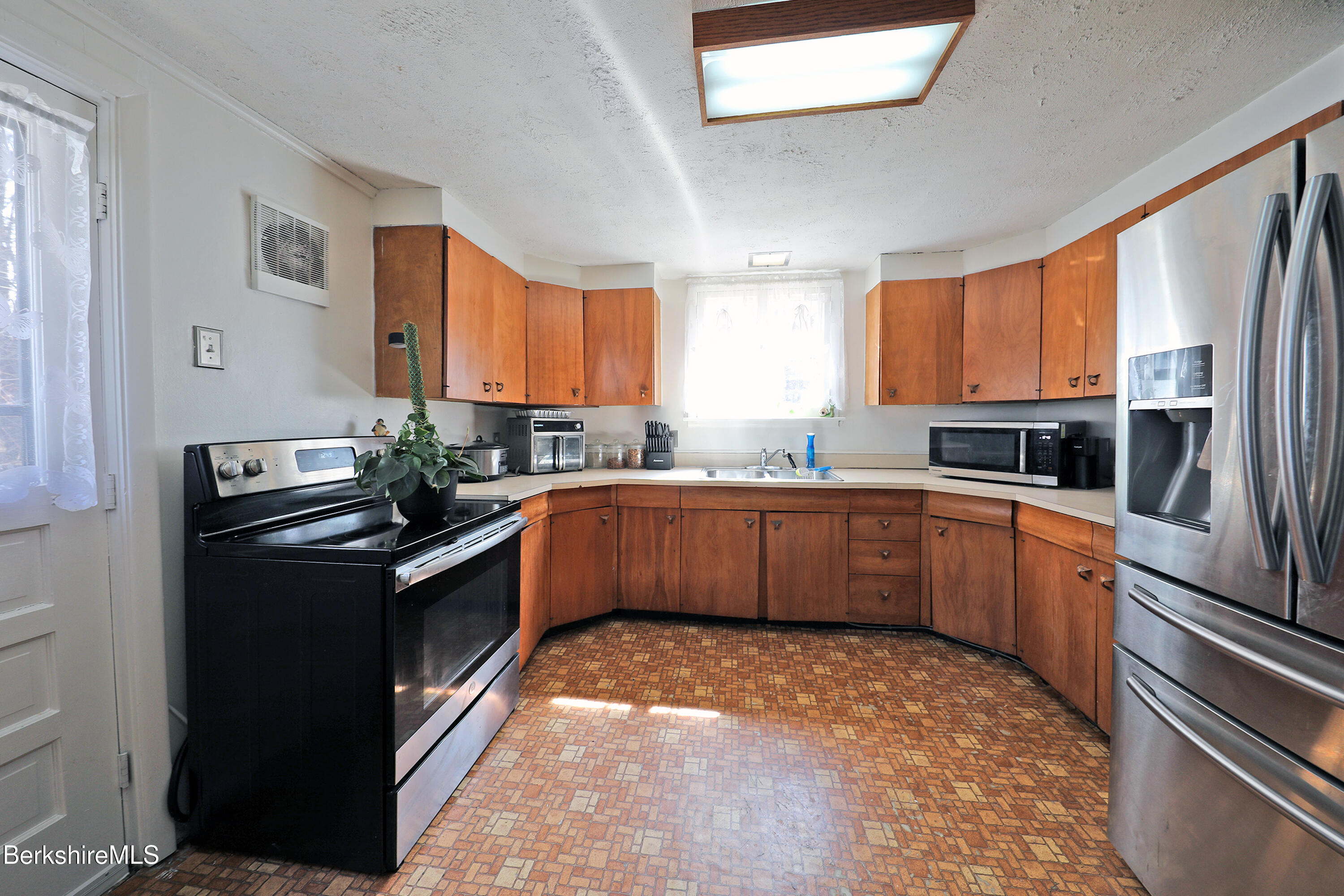 74 Holmes Road Lenox, MA 01240 - Photo 11 of 28 Bright kitchen