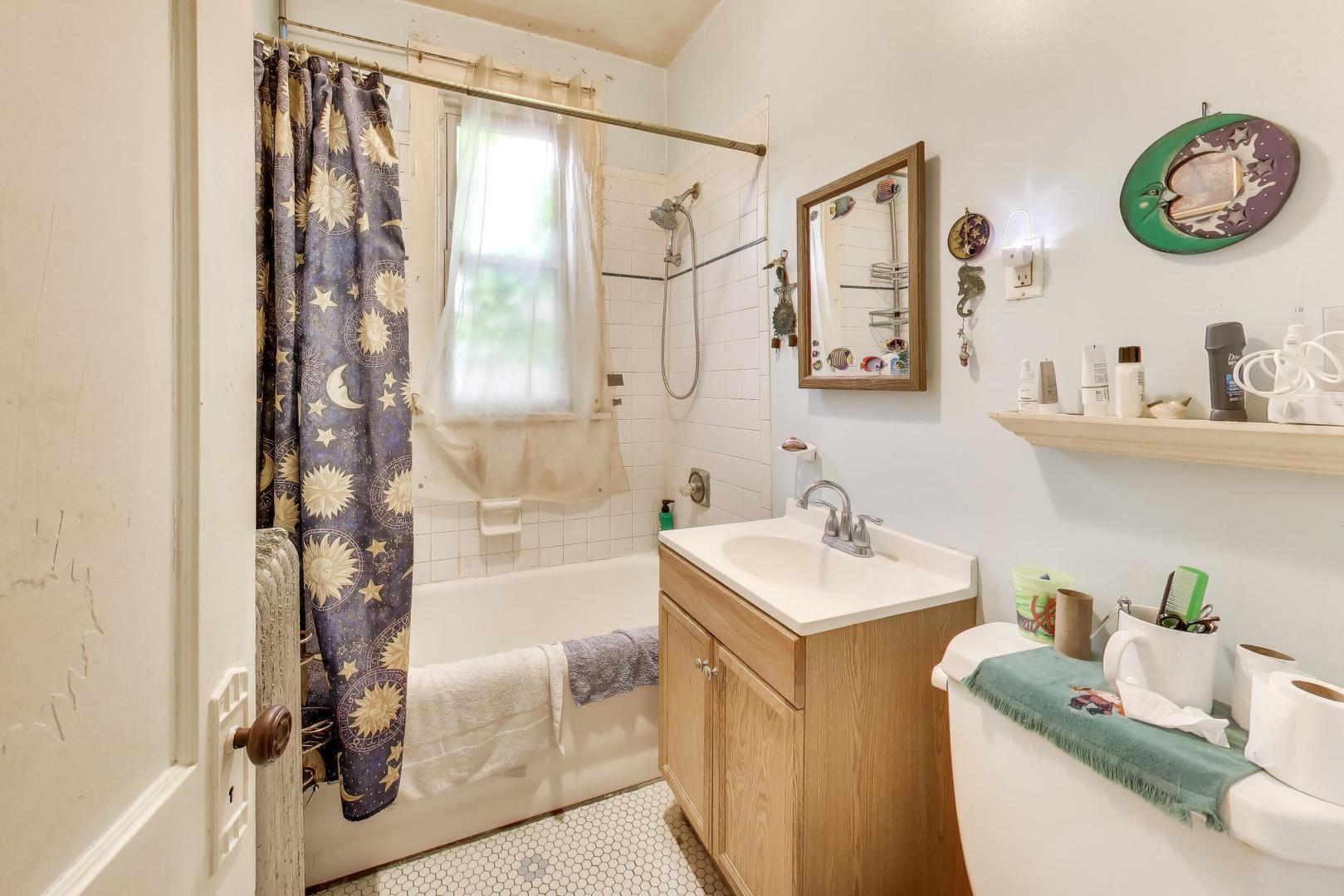 3848 West Irving Park Road Chicago, IL 60618 - Photo 19 of 27 Gallery Image 19