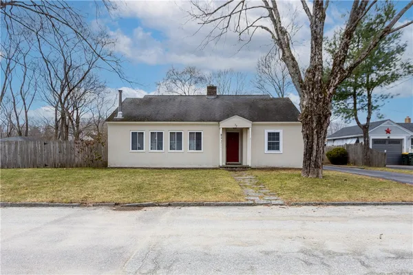 $385,000 | 33 Maple Leaf Road, Burrillville, RI 02826