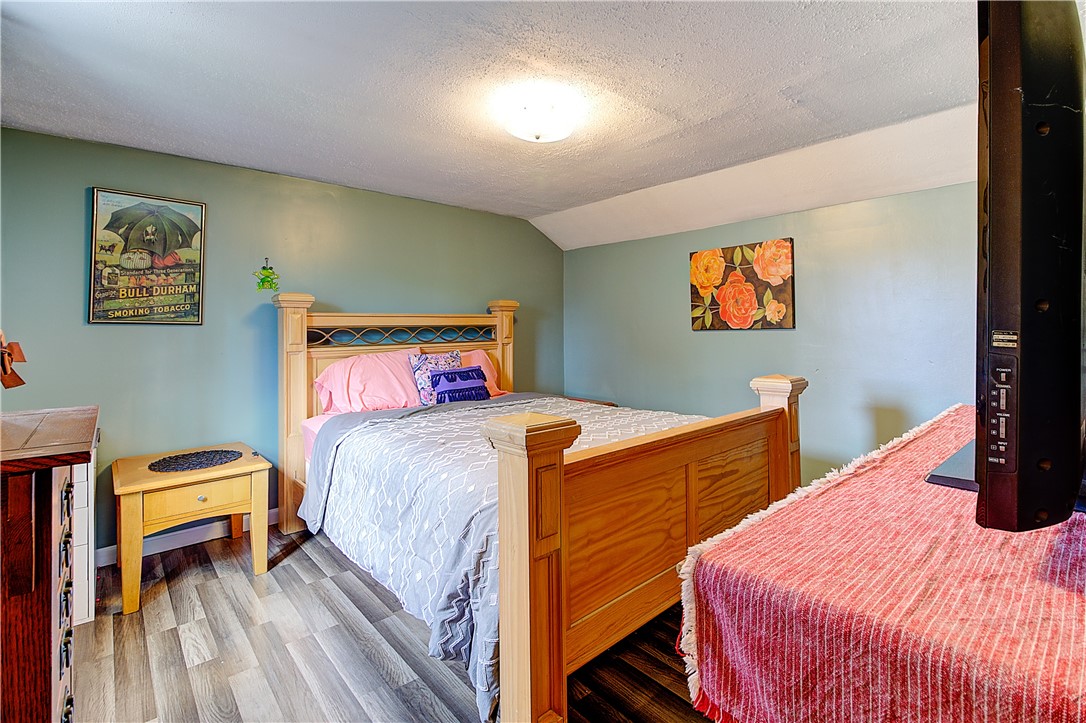 33 Maple Leaf Road Burrillville, RI 02826 - Photo 21 of 34