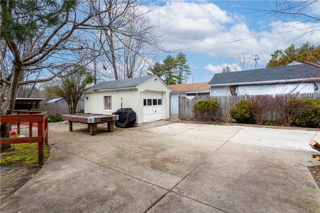 33 Maple Leaf Road Burrillville, RI 02826 - Photo 22 of 34