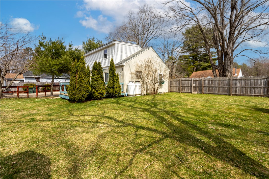 33 Maple Leaf Road Burrillville, RI 02826 - Photo 31 of 34