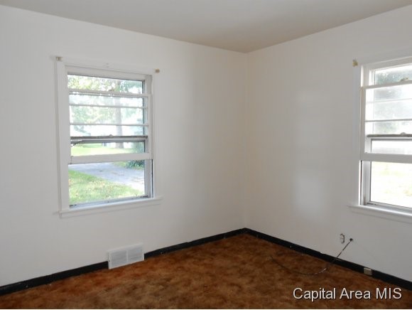 3028 Fillmore Street Springfield, IL 62704 - Photo 4 of 5 Gallery Image 4