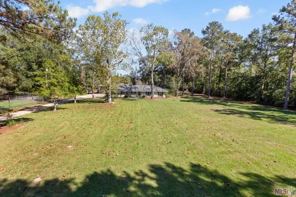 $399,000 | 17626 Blackwater Road, Zachary, LA 70791