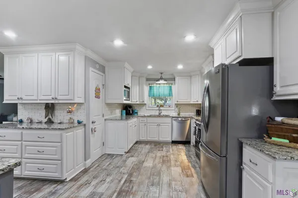 $399,000 | 17626 Blackwater Road, Zachary, LA 70791